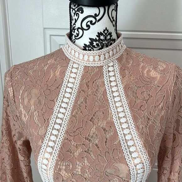 Pretty Little Thing Lace Lattice Detail Bodycon Dress Nude high neck 6 Gorgeous - Picture 3 of 7